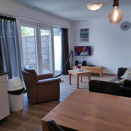 Holiday home Stuivezandeweg 6 *